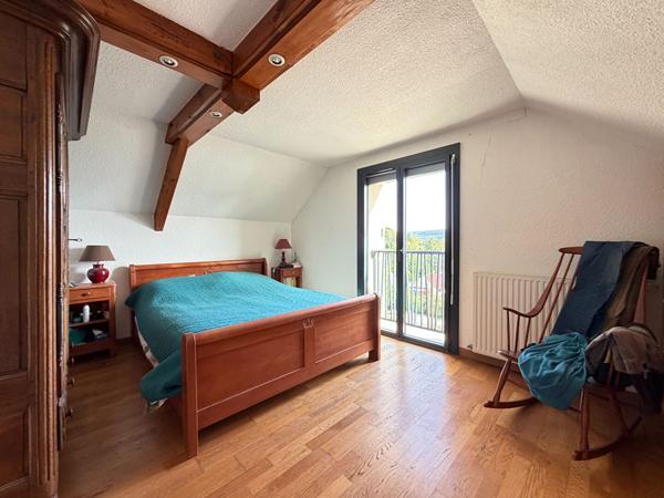 Maison Lons-Le-Saunier 8 pièces / 5 chambres / bureau / 172 m²