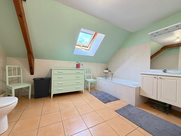 Maison Lons-Le-Saunier 8 pièces / 5 chambres / bureau / 172 m²