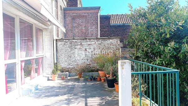 Charmante maison bel-etage avec jardin