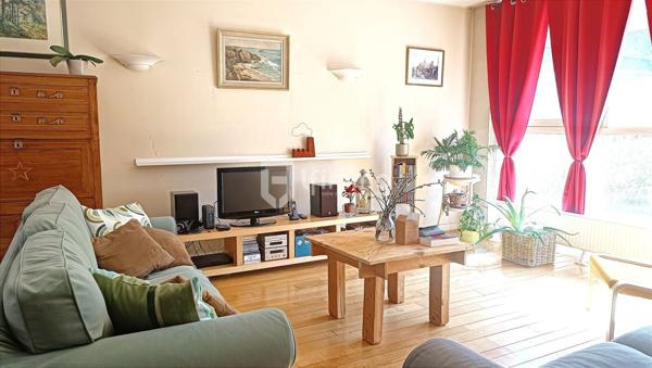 Charmante maison bel-etage avec jardin