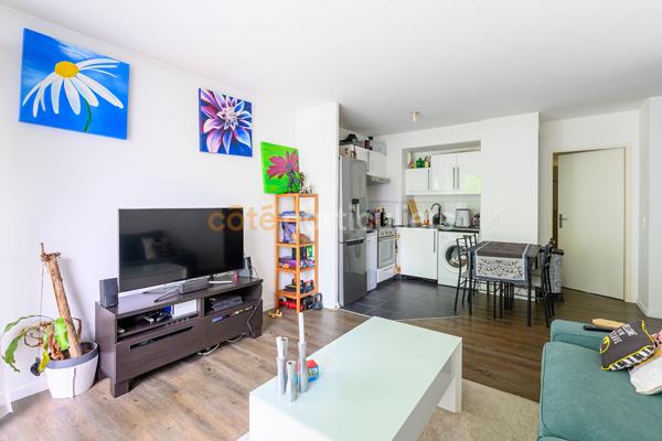 Vente
                Appartement42,49 m² - 2 Pièces -
                    THORIGNY SUR MARNE (77400)