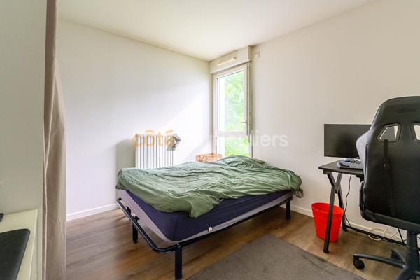 Vente
                Appartement42,49 m² - 2 Pièces -
                    THORIGNY SUR MARNE (77400)