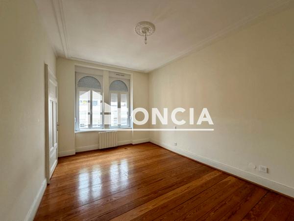 Location Appartement 4 pièces 87.05 m² - 29 RUE WIMPHELING Strasbourg 67000