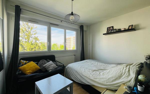 Appartement à vendre    5 pièces • 115 m2 Tassin-la-Demi-Lune
