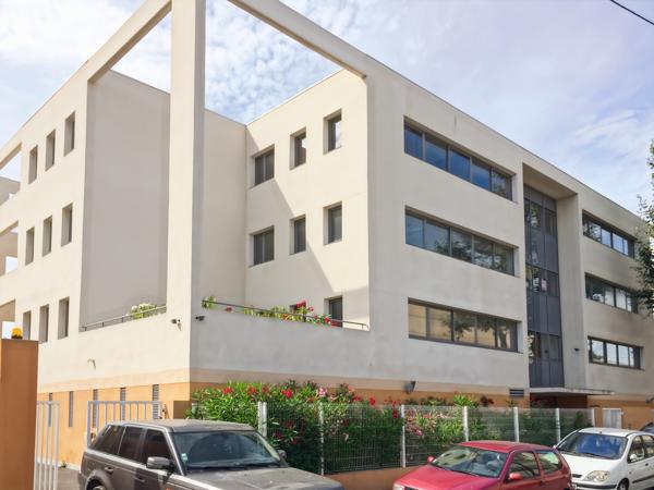 Marseille (13015) À louer bureaux divisibles – 19 boulevard Arthur Michaud – Zone Franche – Libre de suite