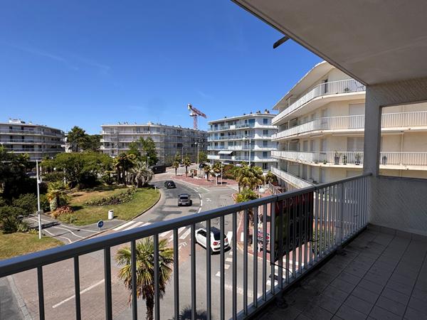 La Baule Les pins / Lajarrige
