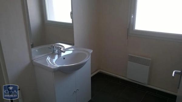 Appartement à louer 3 pièces 59.25m² Mazingarbe (62670)