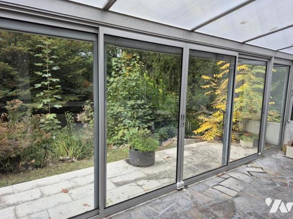 LE HAMEAU DES GREZILLIERES MAISON VASTE TERRAIN ARBORE