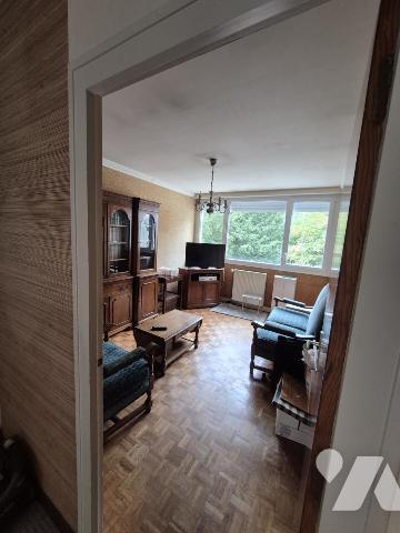 LE HAMEAU DES GREZILLIERES MAISON VASTE TERRAIN ARBORE