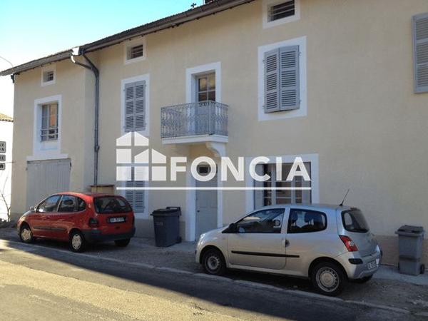 Location Appartement 4 pièces 72.9 m² - 94 RUE DU COMMERCE Saint Germain De Joux 01130