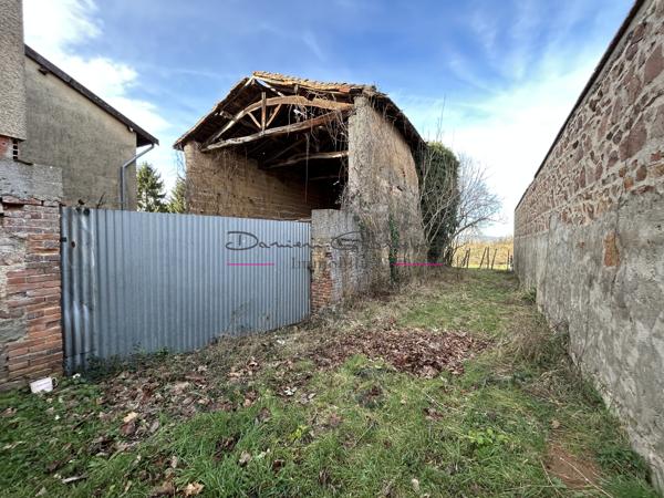 EXCLUSIVITE - terrain avec dépendance 90m² - 42590
