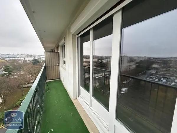 Appartement à louer 3 pièces 65.81m²