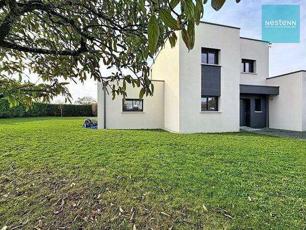 Amboise, maison contemporaine, 155m² hab sur 2000m² de terrain