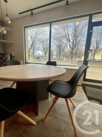 Appartement Local à vendre  3 pièces - 103,14 m2 PONTARLIER - 25