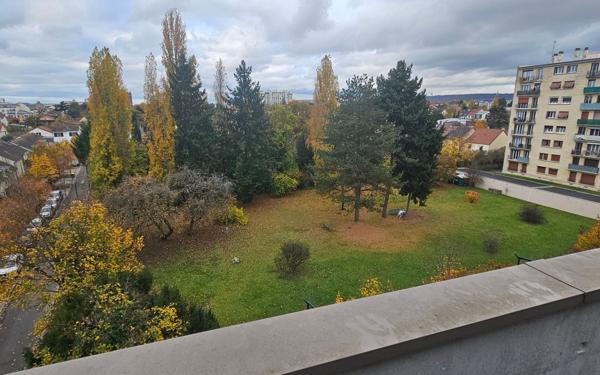 Appartement à louer    1 pièce • 33 m2 Épinay-sur-Seine