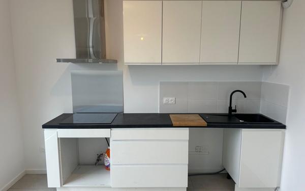 Appartement à louer    1 pièce • 33 m2 Épinay-sur-Seine