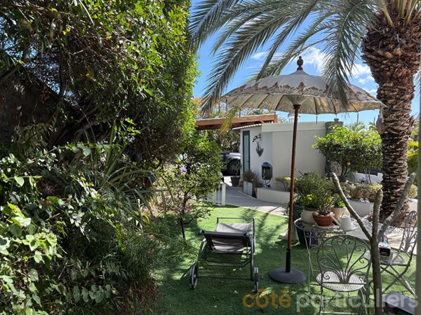 Vente Villa185 m² - 6 Pièces - SAINT PAUL (97460)