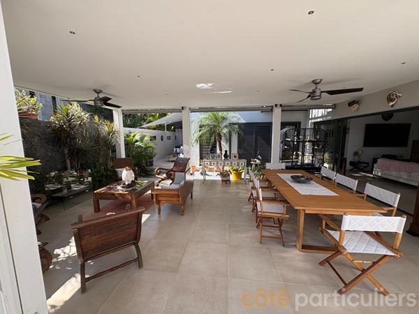 Vente Villa185 m² - 6 Pièces - SAINT PAUL (97460)