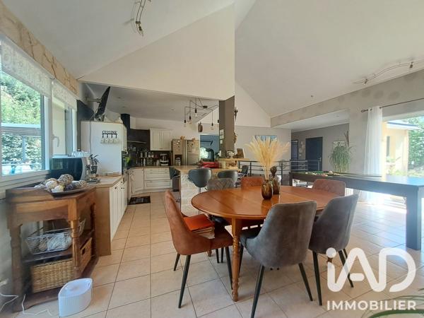 Maison à vendre 5 pièces 145 m² Montfort-sur-Meu