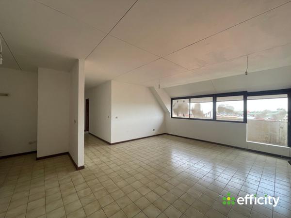 Immeuble 23 pièces - 975 m²