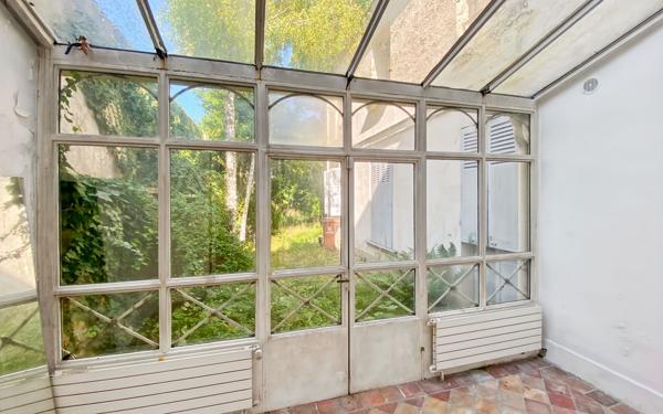 Maison à vendre    6 pièces •  Versailles