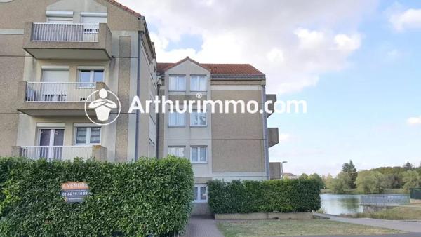 Location                                                      Appartement
                        
                     1 pièces                      30 m2                     à Moissy-Cramayel