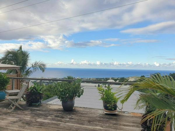 Villa 4 chambres avec dépendance sur la colline des camelias