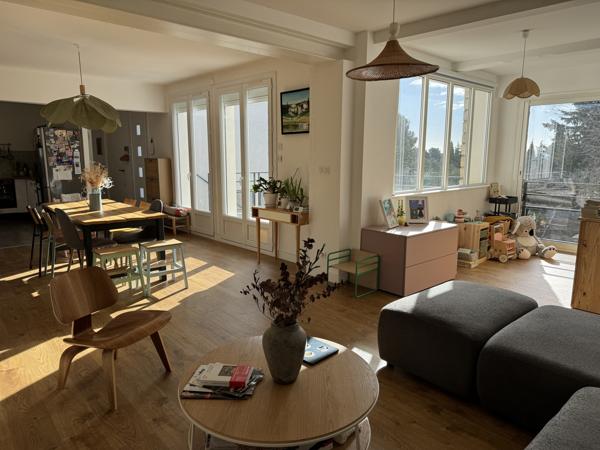 Villeneuve-lès-Avignon (30400) Maison des années 50