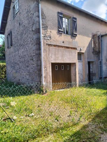 Ensemble immobilier avec immeuble de rapport terrain et maison à rénover
