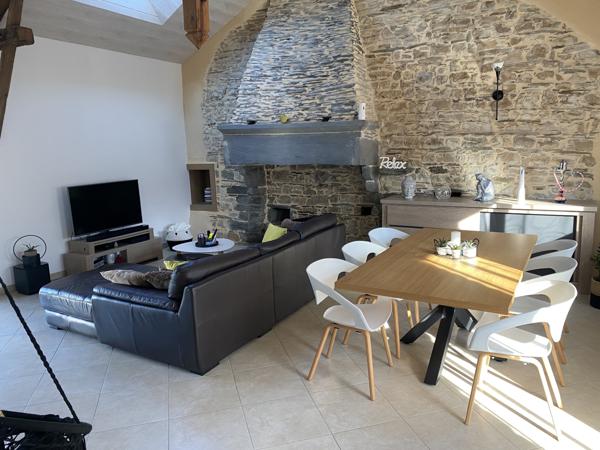 Belles prestations, maison en pierre rénovée