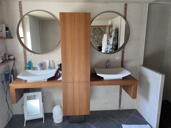 Belles prestations, maison en pierre rénovée