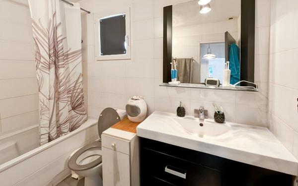 Maison à vendre    5 pièces • 89,30 m2 Saint-Donat-sur-l'Herbasse