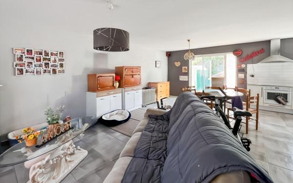 Maison à vendre    5 pièces • 89,30 m2 Saint-Donat-sur-l'Herbasse