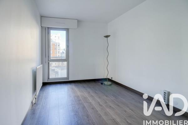 Appartement à vendre 4 pièces 84 m² Courbevoie
