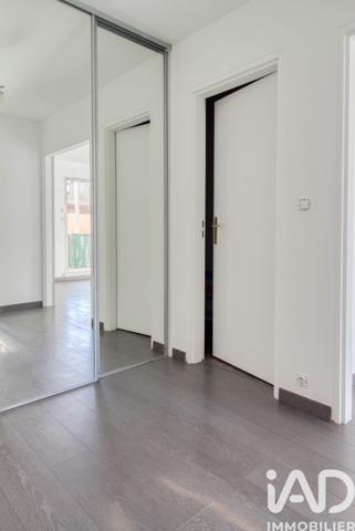 Appartement à vendre 4 pièces 84 m² Courbevoie
