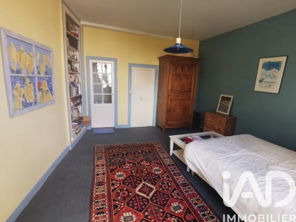 Maison à vendre 11 pièces 287 m² Saint-Jean-d'Angély