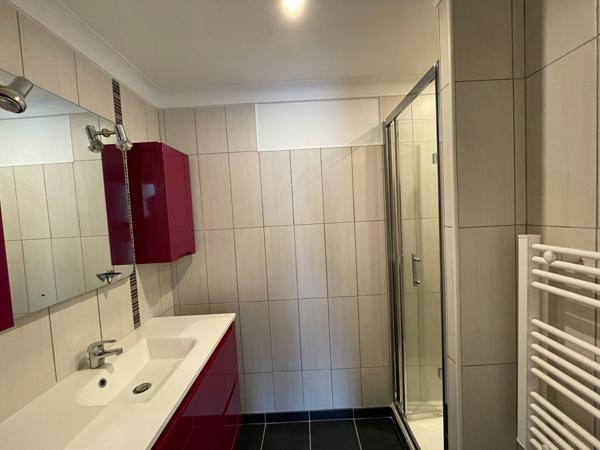 Chambre en collocation - Caen - 9 .87 m2