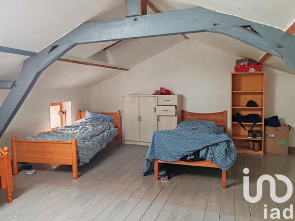 Maison 6 pièces de 175 m² à Lys-Haut-Layon (49310)