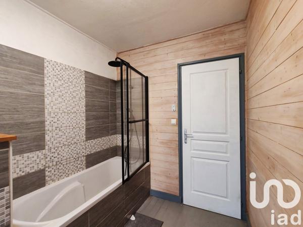 Maison 6 pièces de 175 m² à Lys-Haut-Layon (49310)