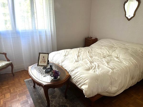 APPARTEMENT 3 PIECES LOUÉ MEUBLÉ- BD JULES VERNE , Nantes