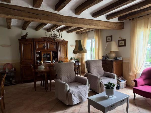 Vente                                                      Maison
                        
                     4 pièces                      135 m2                     à Marray