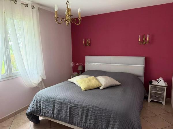 Vente                                                      Maison
                        
                     4 pièces                      135 m2                     à Marray