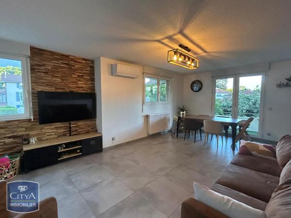 Appartement à louer 4 pièces 83.31m² Sassenage (38360)