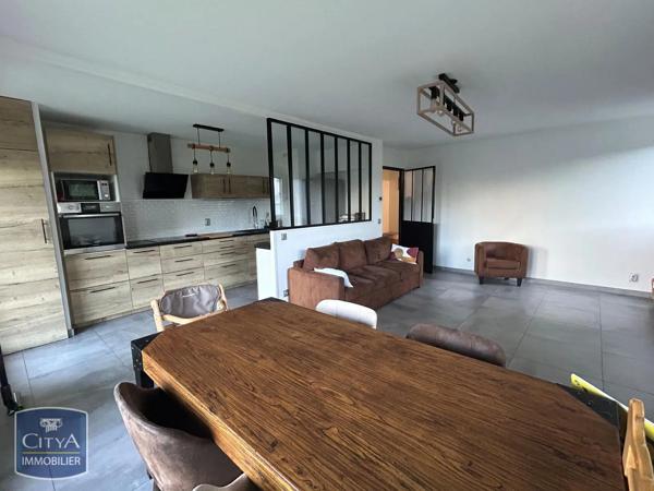 Appartement à louer 4 pièces 83.31m² Sassenage (38360)