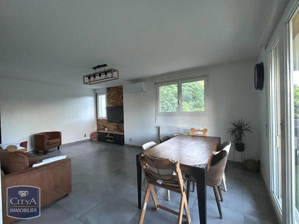 Appartement à louer 4 pièces 83.31m² Sassenage (38360)