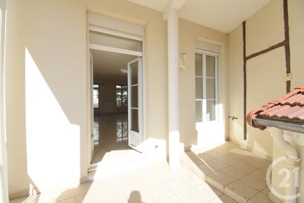 Appartement F3 à vendre  3 pièces - 126,34 m2 VICHY - 03