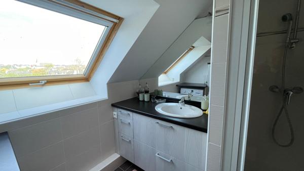 A vendre - Bel et grand appartement T2 à Etel à 2 pas des plages et des commerces