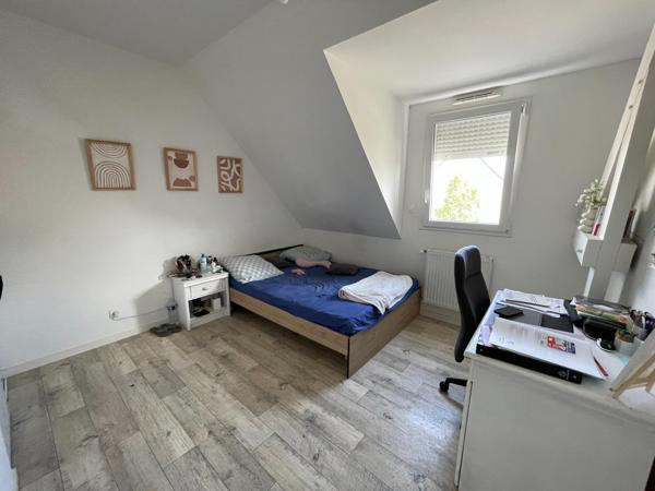 Pavillon récent 120 m2 (5 chambres)
