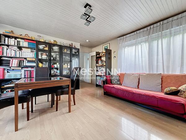 ISSY LES MOULINEAUX - Vente d'un appartement comme une maison 4 pièces avec terrasses
