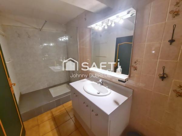 Charmante maison de village T5 au fort potentiel – 160 m² sur 4 niveaux au cœur de Pignans